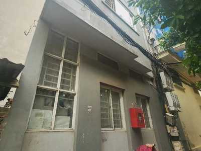 Nhà dân xây chắc chắn   phân lô căn góc cửa nhà hướng nam   5 tầng 36/38m2 7,2 tỷ. 0