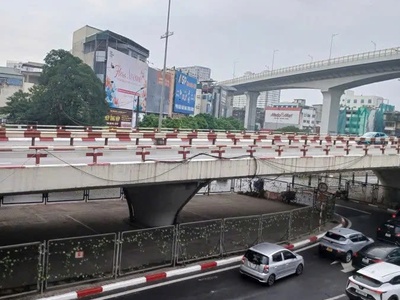 Có 102  bán nhà đống đa. mặt phố - góc view vườn hoa  - vị trí đẹp nhất - qui hoạch ổn định 0