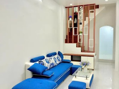 Bán nhà văn chương 38m2.  4 tầng. mặt tiền 3m. giá 7.95 tỷ đống đa hà nội 0