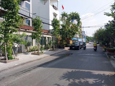 Bán gấp nhà đẹp hẻm 616 lê đức thọ ngang 10m 220m2 khu osimi có gara sân vườn 22 tỷ xíu. 1