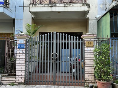 Cho thuê nhà 3 tầng 4pn, 3wc, dtsd 220m2, giá siêu hời 6 triệu, đường nguyễn tấn kỳ, trần phú, 0