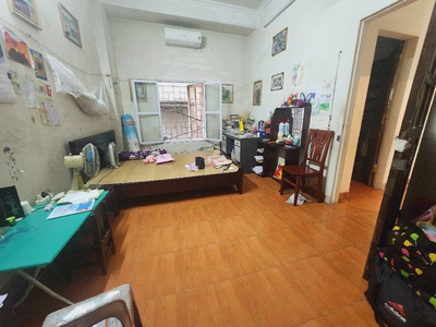 Nhà dân xây chắc chắn   phân lô căn góc cửa nhà hướng nam   5 tầng 36/38m2 7,2 tỷ. 2