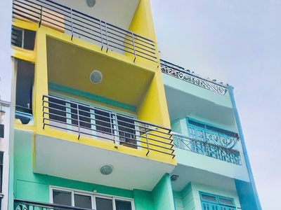 Nhà đẹp vị thế đẹp giá tốt   lạc long quân, tân bình   65m    4 tầng   đường nhựa 7m. 0