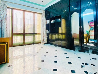 Nhà đẹp vị thế đẹp giá tốt   lạc long quân, tân bình   65m    4 tầng   đường nhựa 7m. 3