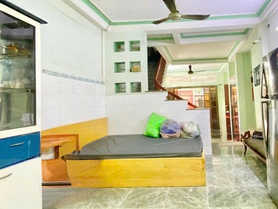 Nhà đẹp vị thế đẹp giá tốt   lạc long quân, tân bình   65m    4 tầng   đường nhựa 7m. 2