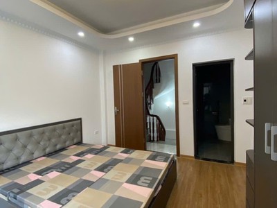 Bán nhà ngọc trì, thạch bàn, long biên  30/49m    5 tầng   giá 6.3 tỷ 1