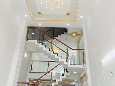 Nhà đẹp góc 2 mặt tiền ngay mã lò - 6pn - dòng t.iền 15tr/th chỉ 5.x tỷ 1