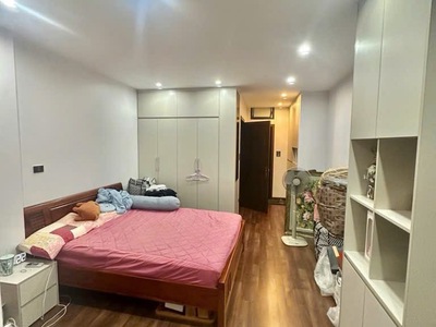 Nhà dân xây chắc chắn  nở hậu-ngõ nông -15m ra ô tô tránh dễ chốt  5 tầng  39,5m2  14,8 tỷ. 3