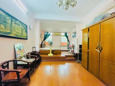 Bán nhà đặng tiến đông 27m2. 4 tầng. mặt tiền 4m. giá 20 tỷ đống đa hà nội 2