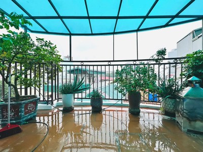 Bán nhà  lương định của 61m2.  8 tầng. mặt tiền 6.9m. giá 24.5 tỷ đống đa hà nội 0