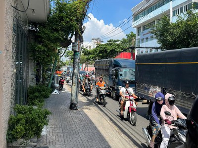 Bán nhà mặt tiền đường âu cơ   phường 14, tân bình  4 20 - dòng tiền 4