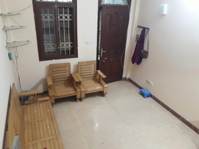 Cho thuê nhà ngõ đông tác,  25m  x 4 tầng, 2pn, 3 wc, 8 triệu 0