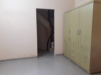 Cho thuê nhà ngõ đông tác,  25m  x 4 tầng, 2pn, 3 wc, 8 triệu 1