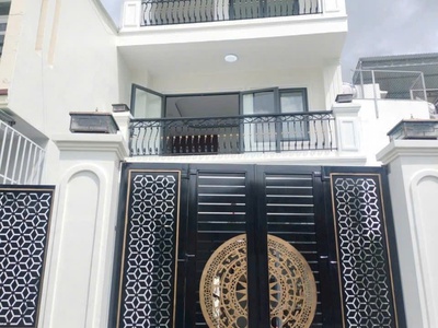 Bán nhà đẹp hiếm có tại vĩnh ngọc, nha trang vị trí đắc địa, gần bờ kè liên hoa. dt: 0