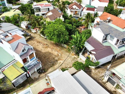 - hàng hiếm 3 lô đất mặt đường nhà nghĩa vĩnh thạnh - diện tích:  64.9-66.9-81.2m2 full thổ 2