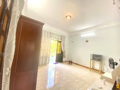 Mt đường 10.5m tiểu la, 180m2, ngang 6.7m, kinh doanh, giá đầu tư 95tr/m2 1