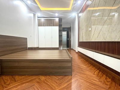 Nhà Định Công Thượng-Gần KĐT Định Công,Linh Đàm-Kinh doanh-38m 6 tầng,Thang máy. 11 tỷ nhỉnh 3