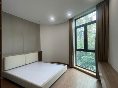  nhà 35m  thanh am long biên   lô góc   ngõ 3m   3 tầng ở ngay   giá 5.x tỷ 1