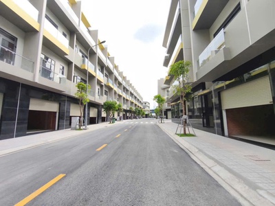 Bán nhà phố mặt tiền đường thống nhất   trung tâm tp dĩ an, bình dương 2