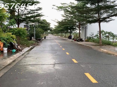 Cần bán lô đất ở ngay khu đô thị nam sông cái nha trang 3