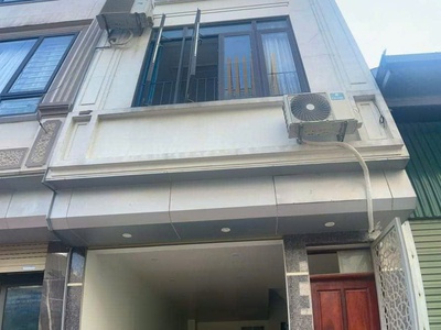 Giếng sen la khê, phân lô oto vào nhà, kinh doanh tốt, vỉa hè đá bóng, view công viên, 0