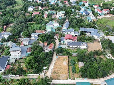 Chính chủ bán đất sát khu công nghệ cao 100m2 mặt tiền 7m chỉ hơn 40 triệu/m2 0