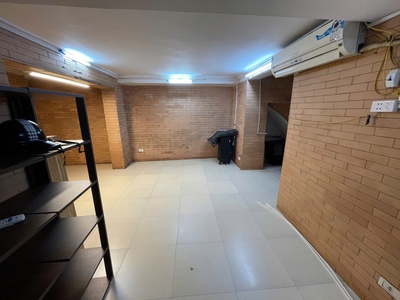 Cho thuê nhà chính chủ trong ngõ phố phan bội châu hoàn kiếm 1