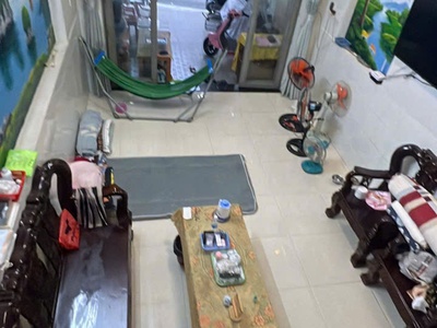 Bán nhà 2 tầng dĩ an,shr đường nhựa 2 ô tô tránh,gần chợ,giá rẻ 1