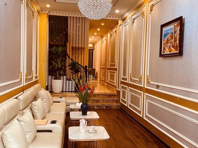 Home stay nghi tàm 70m x5 tầng 17,8 tỷ,cách phố 50m,thang máy,nội thất đẹp,view thoáng 0