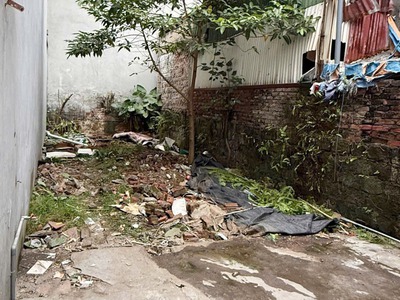 Cần bán 49,2m2 đất vuông đẹp trong ngõ 76 Hoa Lâm. Cách 10m ra đường thông ô tô 0