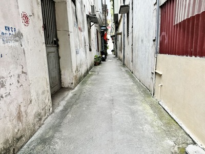 Cần bán 49,2m2 đất vuông đẹp trong ngõ 76 Hoa Lâm. Cách 10m ra đường thông ô tô 2