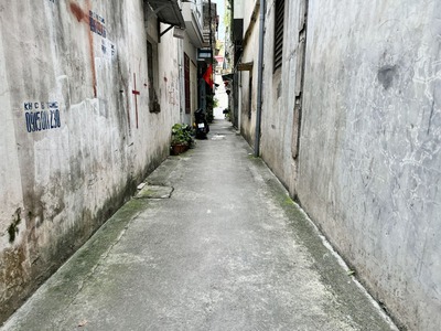 Cần bán 49,2m2 đất vuông đẹp trong ngõ 76 Hoa Lâm. Cách 10m ra đường thông ô tô 4