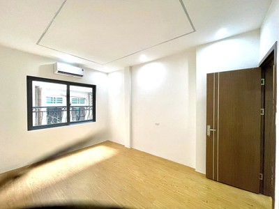 Bán nhà 35m2 cực đẹp tại Hào Nam, Đống Đa, 2 Thoáng, Nhà Mới, Để lại Full Nội Thất 1
