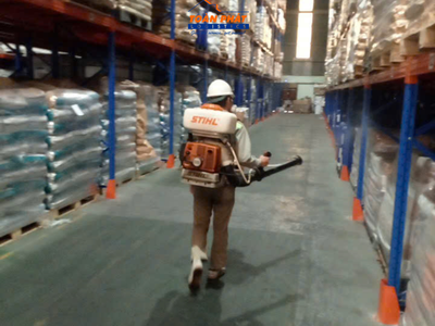 Kho sạch   Hàng an toàn: Toàn Phát Logistics phun thuốc định kỳ bảo vệ hàng hóa 1