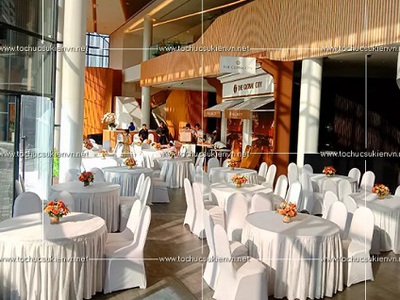 Chuyên dịch vụ cho thuê bàn ghế đám cưới uy tín, chuyên nghiệp đa dạng mẫu mã 0