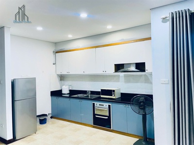 Cho thuê căn hộ chung cư cao cấp, full nội thất tại 24 Đông Quan, Cầu Giấy - Có thang máy 1