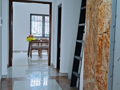 Phân lô, gara ôtô - 7 tầng thang máy - 12 p. khép kín - kinh doanh 4