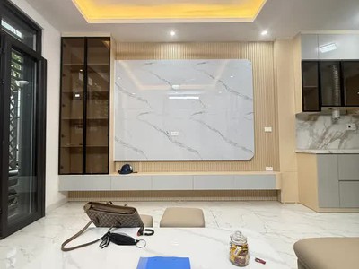 Bán nhà nam dư - cách 1 nhà ra phố - 30m2 5 tầng mới xây nhỉnh 7 tỷ 2