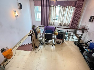 Cách mt tân sơn nhì 2 căn   trệt, lửng, 2 lầu, 5pn   chỉ 7.2 tỷ 3