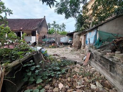 Đất fo, cần tìm khách, 90m2, mt5m,  thực sd 104m2 , 2 ô tô tránh, ngay bìa làng, xuân nộn, thư lâm 4