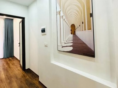 Chỉ 8.x tỷ-52m bán nhà dân xây ngọc thụy, mt5m, vài bước ra ô tô, trung tâm, tiện ích 4