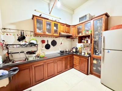 Bán nhà hẻm ô tô 60m2 phạm thế hiển 2 tầng  nhà còn mới đẹp vô ở luôn nhỉnh 5 tỷ 2