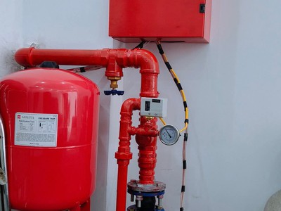 Phân lô, gara ôtô - 7 tầng thang máy - 12 p. khép kín - kinh doanh 2