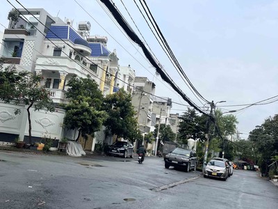 Bán đất đẹp 113m  linh trung thủ đức   2 mặt hẻm ô tô, shr, giá chỉ 7 tỷ nhỉnh - gần bv thủ đức. 0