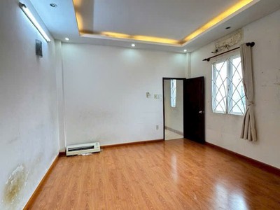 Bán nhà hoàng hoa thám,4.1m x 16m,3 tấm,4pn,3wc,8.7 tỷ, tl 2