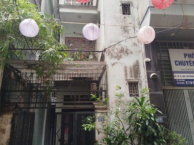 Nhà đẹp- giá tốt chính chủ cần bán nhanh căn nhà 4 tầng tại quận ba đình hà nội 2