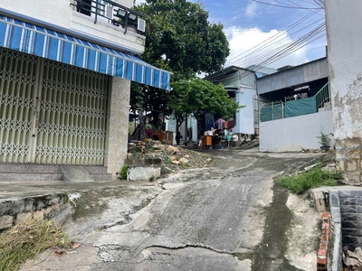 Nhà gác lửng giá rẻ chỉ 950tr   gần khu tdc ngọc sơn, ngô đến   sổ riêng sang tên ngay 1