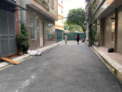 Bán đất đại học mỏ - bắc từ liêm - dt45m2 - mt6n - giá 8 tỷ - ngõ thông ô tô 2