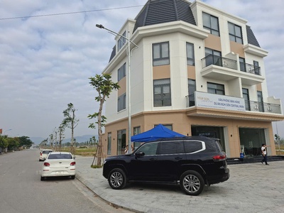 Bán nhà 4 tầng phường Đào Duy Từ ngay trung tâm khu kinh tế Nghi Sơn chỉ với 800 triệu 0