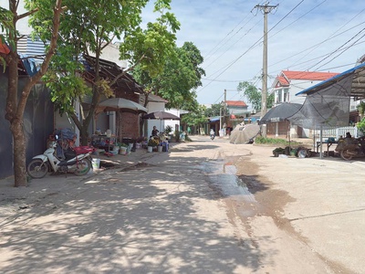 Cần bán gấp giá  cắt lỗ dt 110 m fun thổ cư giá chỉ hơn 8 tr m vuông -- địa chỉ tại đô tân bắc sơn 4